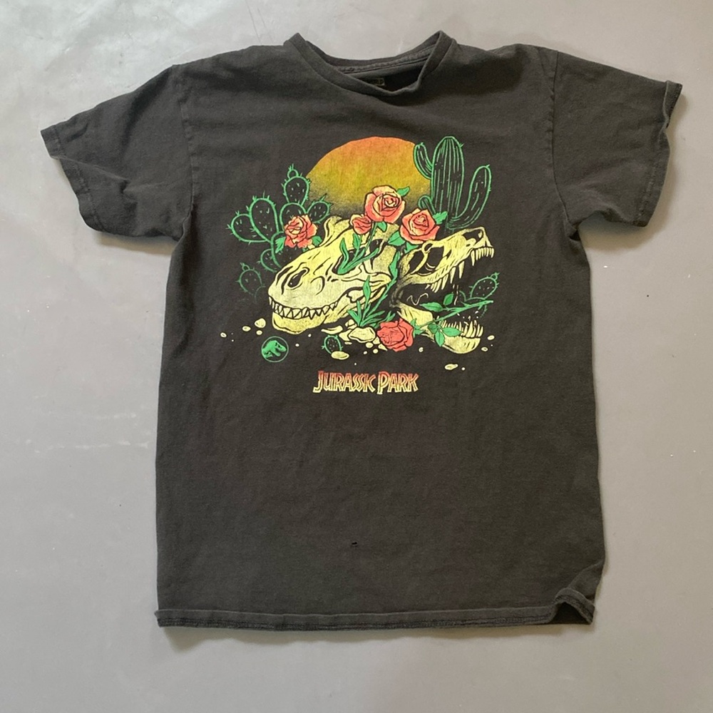 jurassic park tshirt